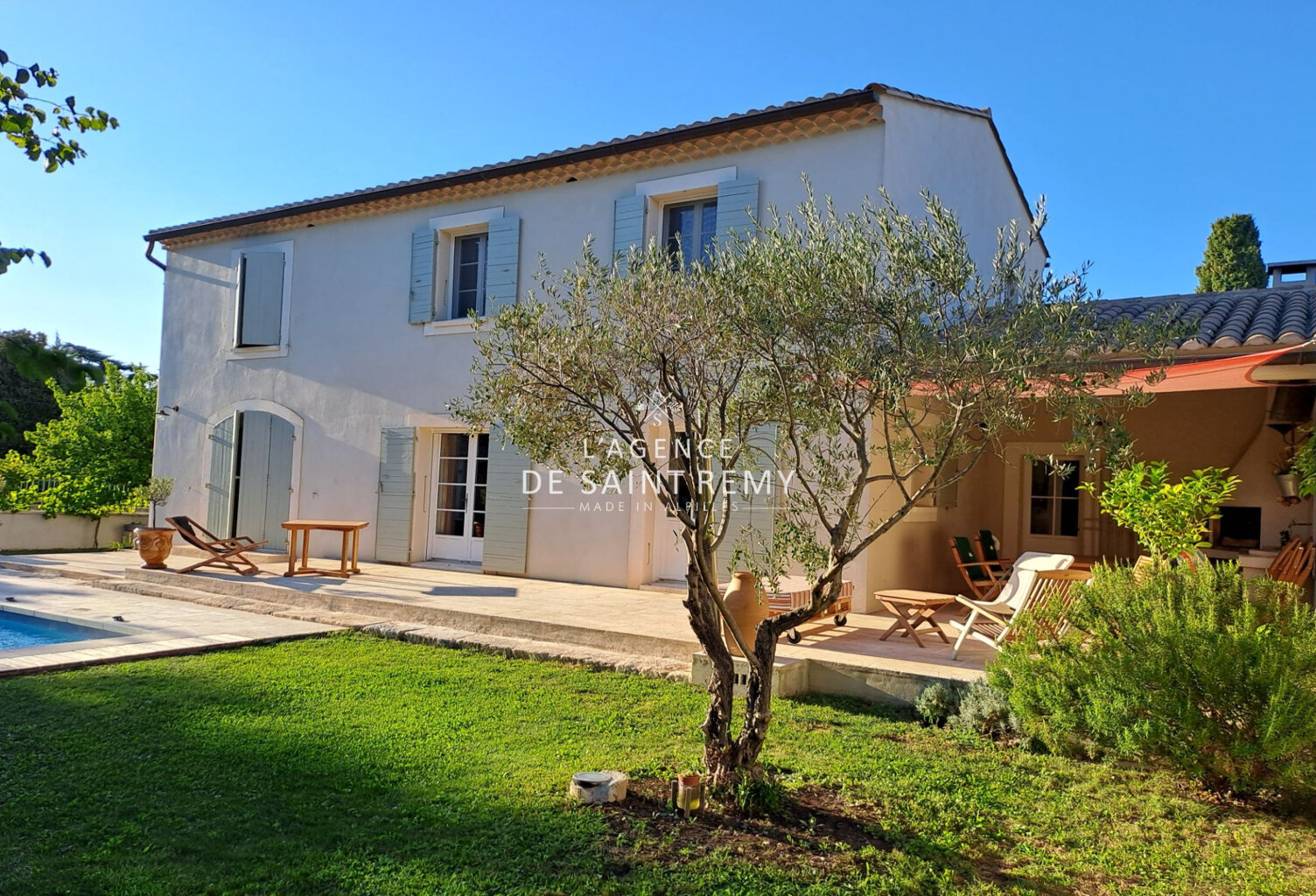 Maison de Charme au Coeur de la ville avec Piscine et Jardin Pa — photo 1