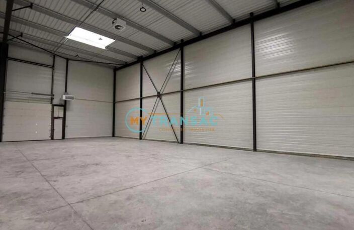 A VENDRE LOCAUX D'ACTIVITÉS NEUFS AVEC PLUSIEURS SURFACES DISPONIBLES A MOISSY-CRAMAYEL — photo 5