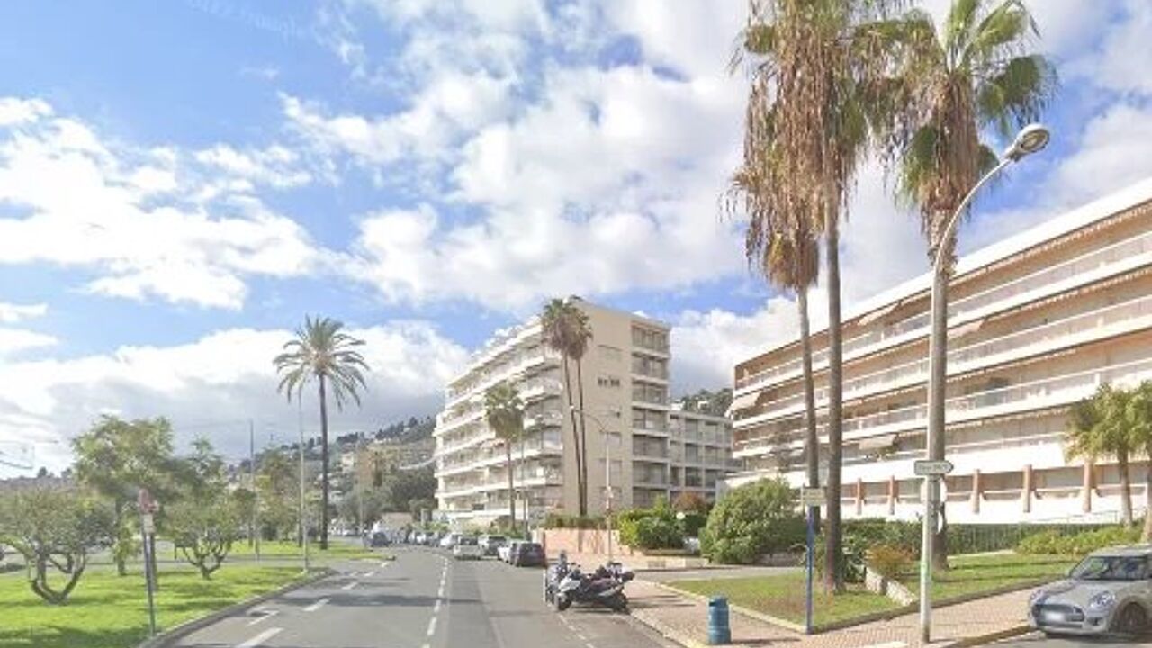 commerce 2 pièces 90 m2 à Menton (06500)