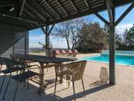 Sainte-Consorce - Maison d'environ 410 m² -  Terrain de 3653 m² - 7 Chambres - Piscine avec pool-house - Garage — photo 3