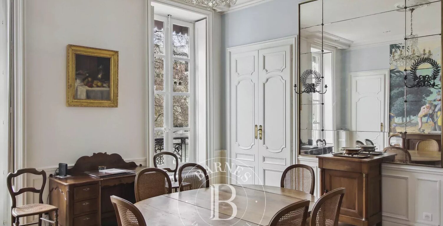 Lyon 2 -  Ainay - Appartement de 142,55 m² - Balcon filant - 3 chambres — photo 1