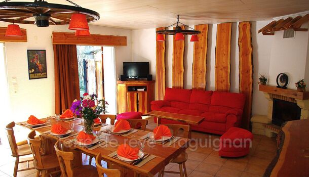 Propri&eacute;t&eacute; 14 pièces  à vendre Roquebrune-sur-Argens 83520