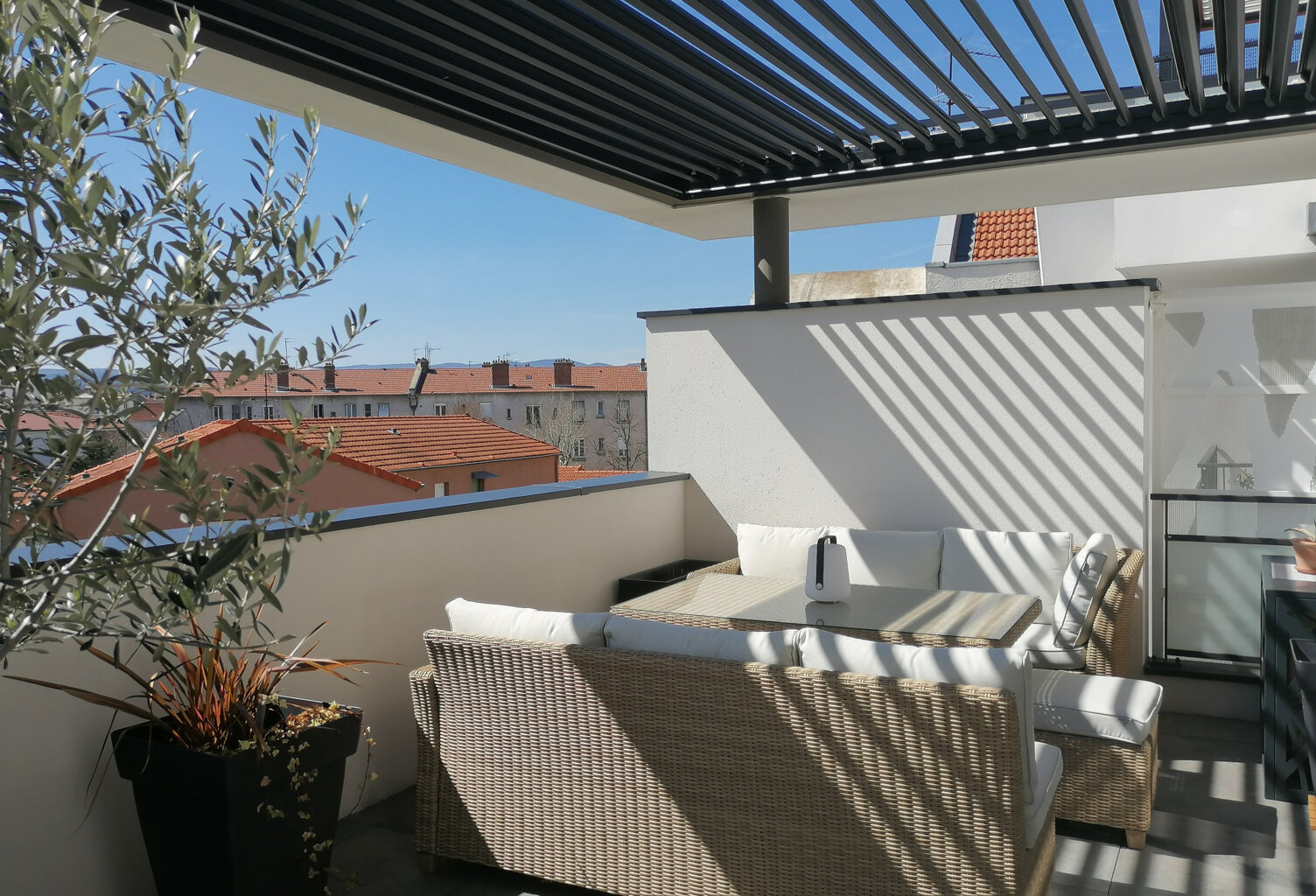 T2  + TERRASSE + GARAGE + PKG — photo 1