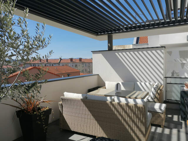 T2  + TERRASSE + GARAGE + PKG — photo du bien