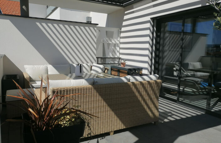 T2  + TERRASSE + GARAGE + PKG — photo 2