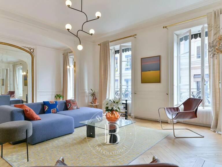 Lyon 2 - Cordeliers - Appartement de 215,06 m² - 4 Chambres — photo 1