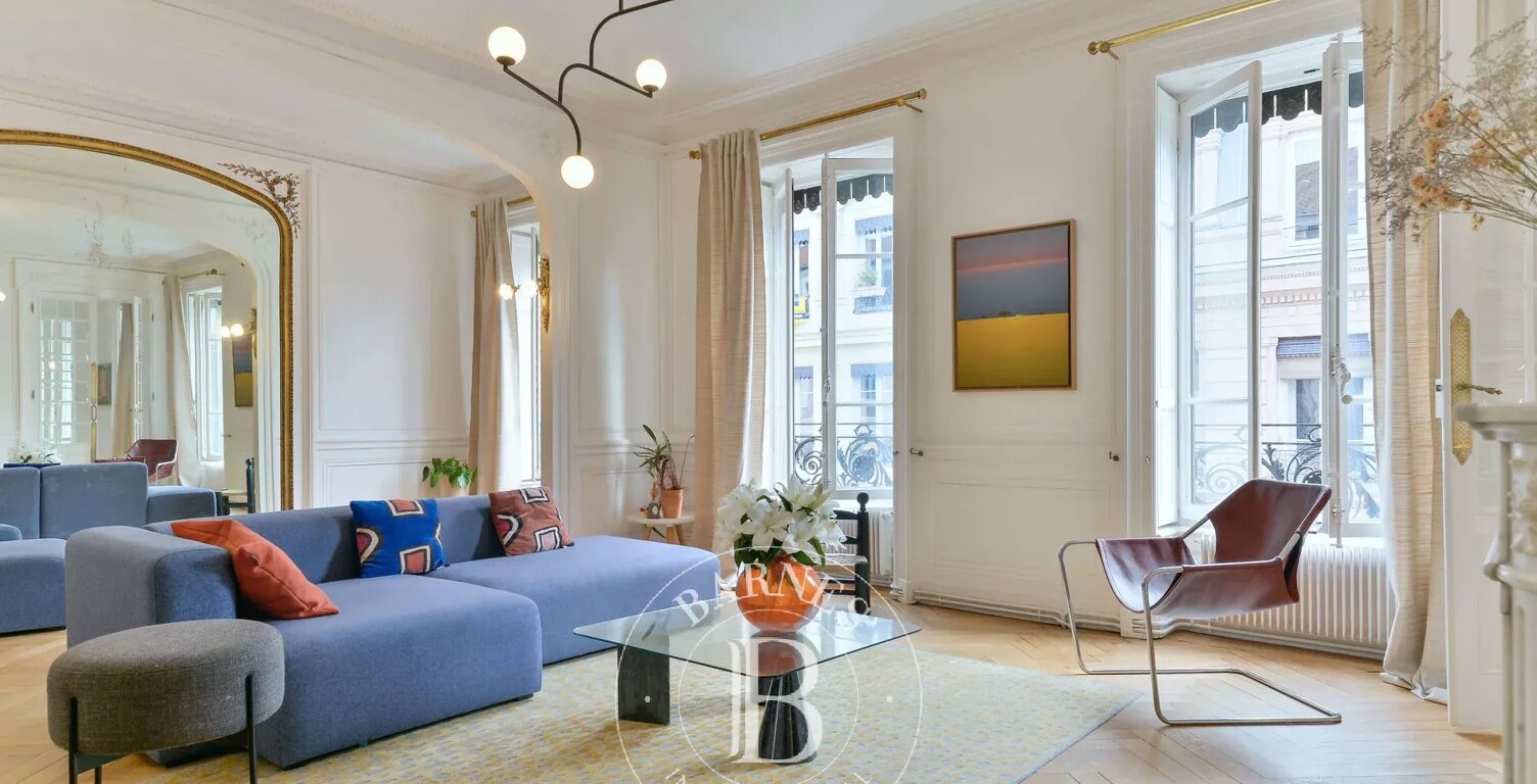 Lyon 2 - Cordeliers - Appartement de 215,06 m² - 4 Chambres — photo 1
