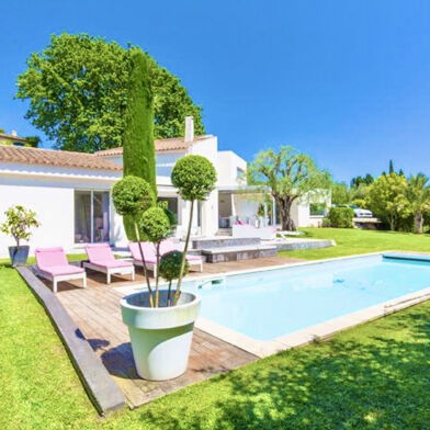 Maison 5 pièces 1392999 €