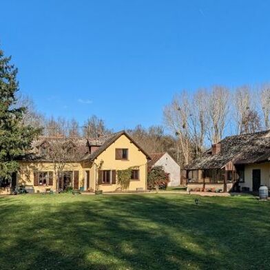 Maison 7 pièces 337600 €