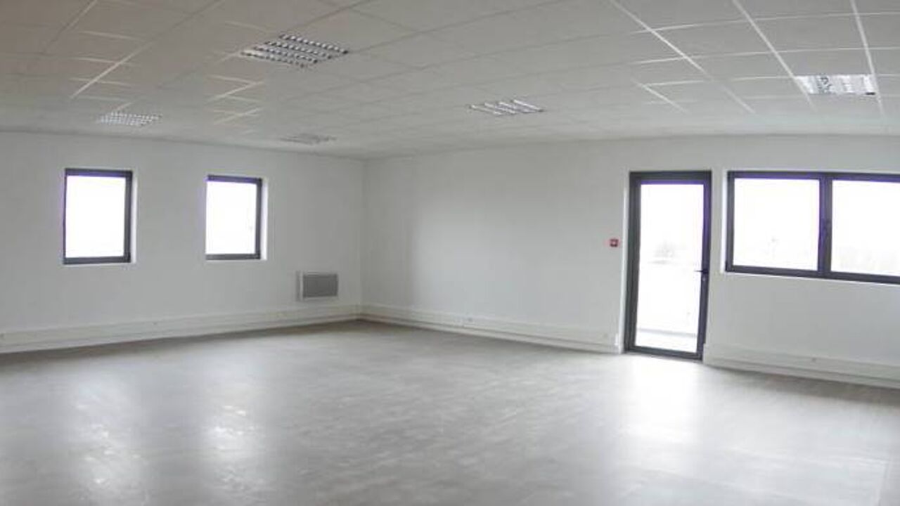 bureau  pièces 26 m2 à vendre à Bailly-Romainvilliers (77700)