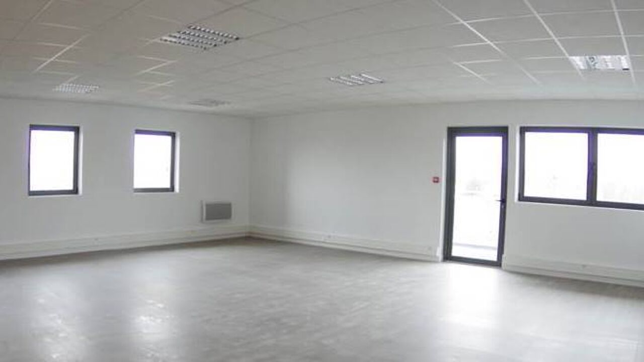 bureau  pièces 82 m2 à vendre à Bailly-Romainvilliers (77700)