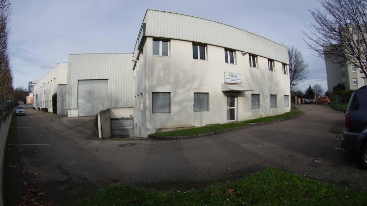 local industriel  pièces 1744 m2 à louer à Fontenay-sous-Bois (94120)