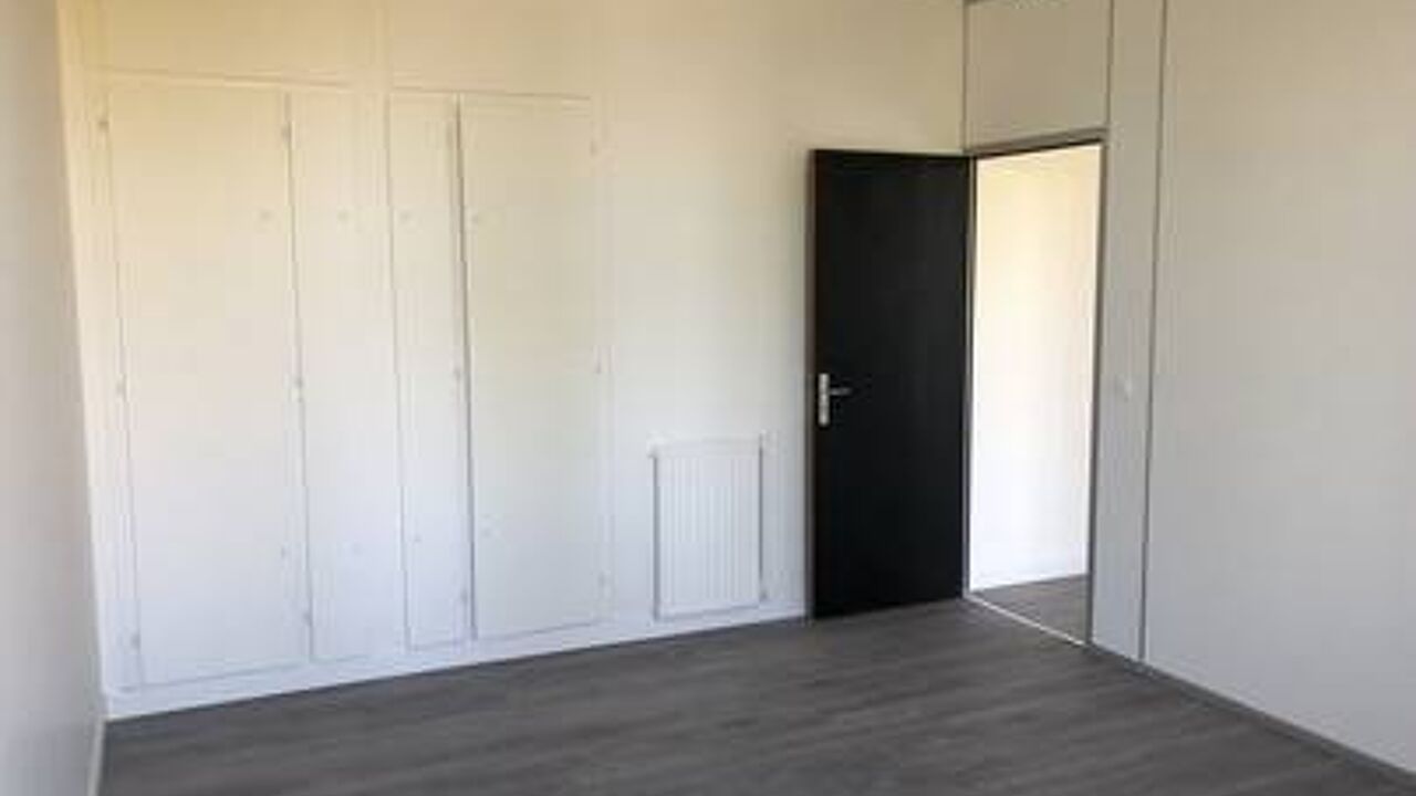 bureau 2 pièces 45 m2 à louer à Villiers-sur-Marne (94350)