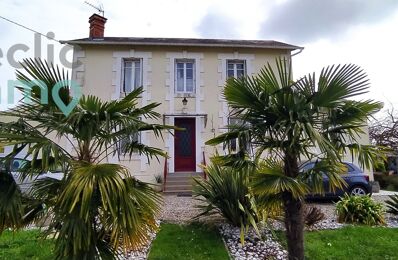 vente maison 189 000 € à proximité de La Forêt-de-Tessé (16240)