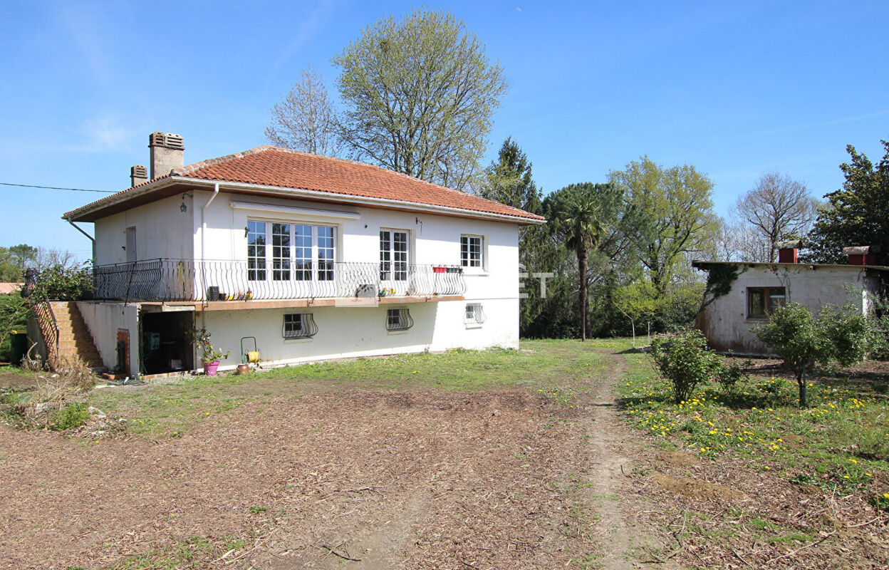 maison 6 pièces 141 m2 à vendre à Orthez (64300)