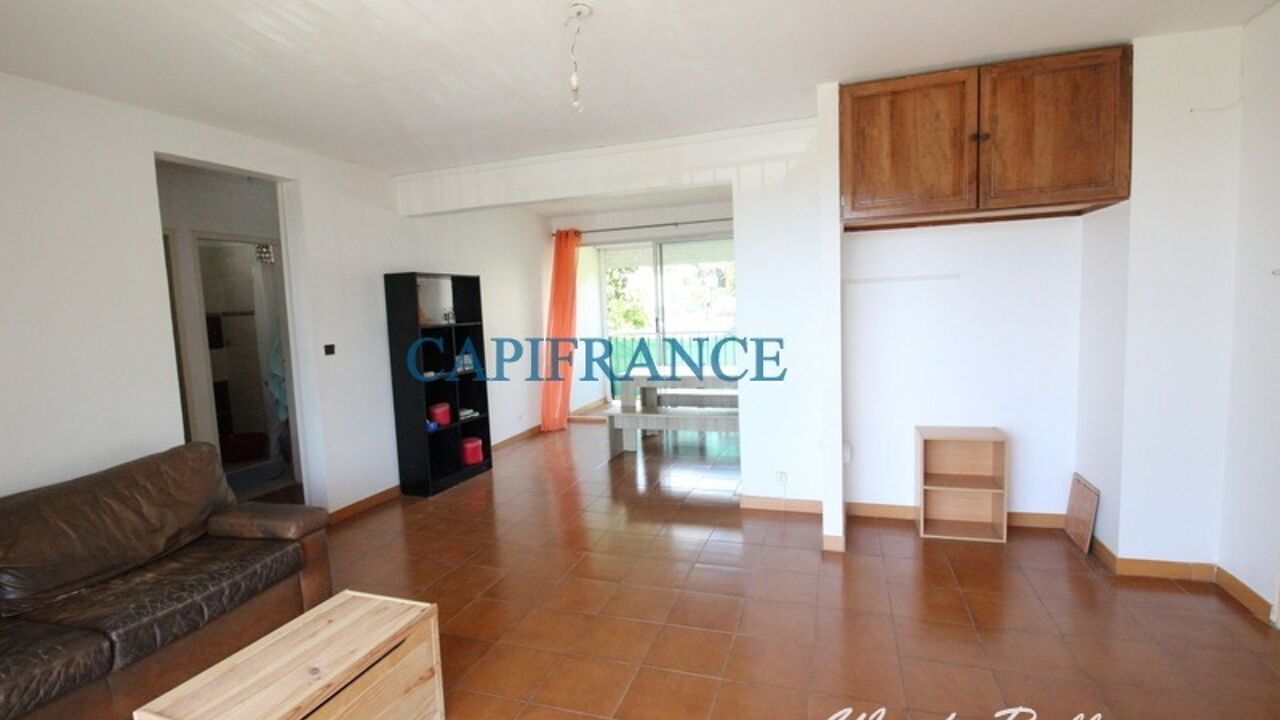 appartement 4 pièces 71 m2 à vendre à Fort-de-France (97200)