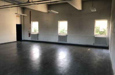 bureau  pièces 663 m2 à vendre à Châteaulin (29150)