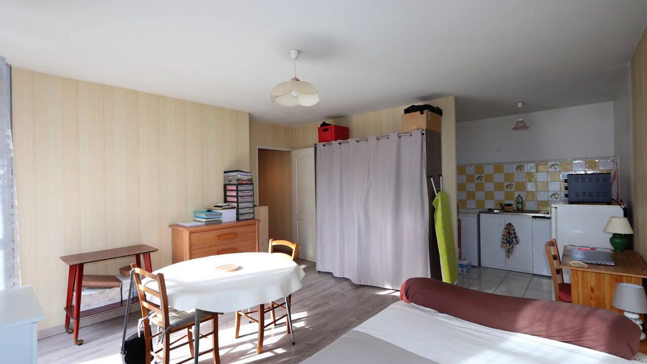 appartement 1 pièces 30 m2 à Mandres-les-Roses (94520)