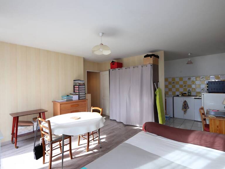 STUDIO CENTRE VILLE MANDRES LES ROSES — photo 1