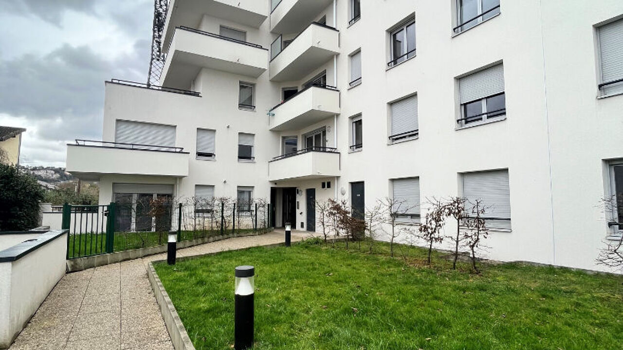 appartement 3 pièces 61 m2 à vendre à Rouen (76100)