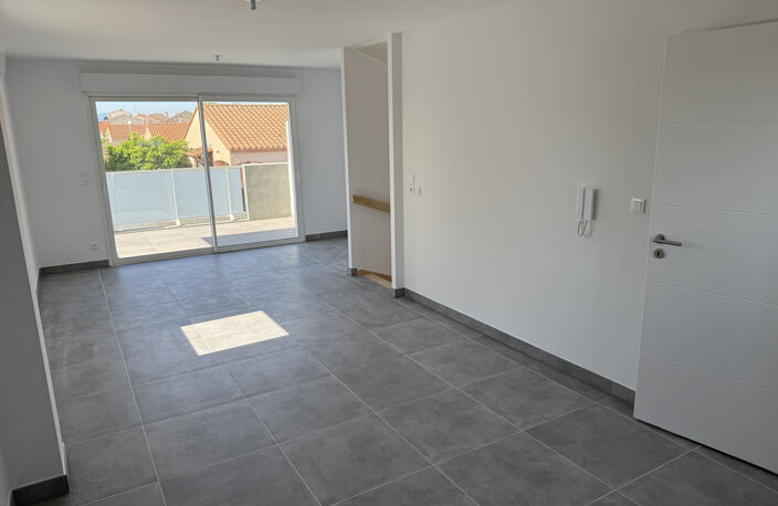 Maison F3, garage et terrain clos — photo 3