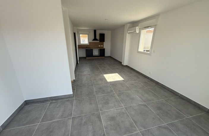 Maison F3, garage et terrain clos — photo 4