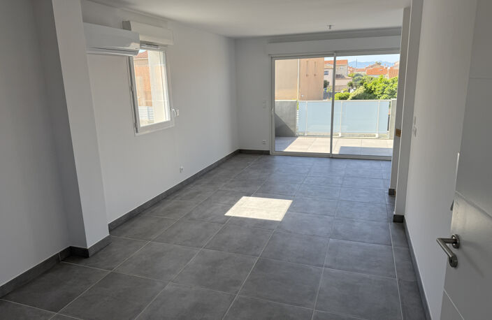 Maison F3, garage et terrain clos — photo 5