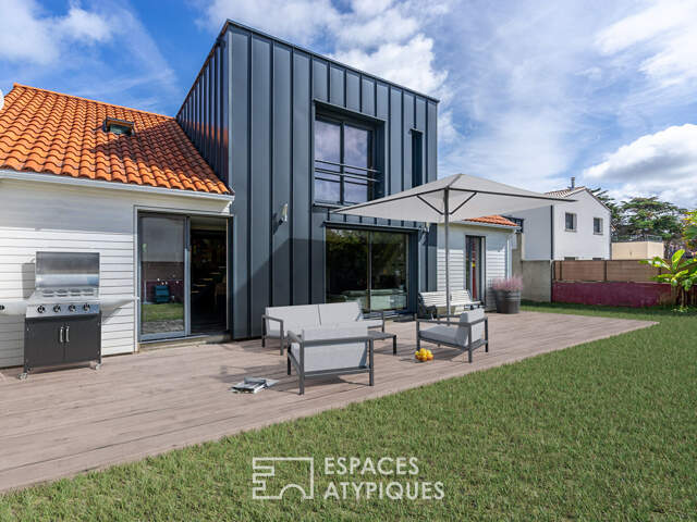 Maison balnéaire et son extension contemporaine — photo du bien