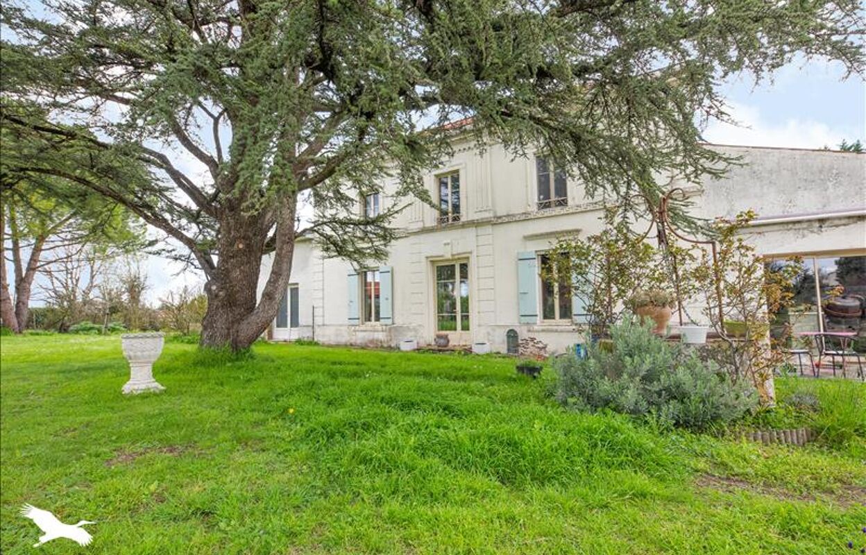 maison 14 pièces 415 m2 à vendre à La Tremblade (17390)