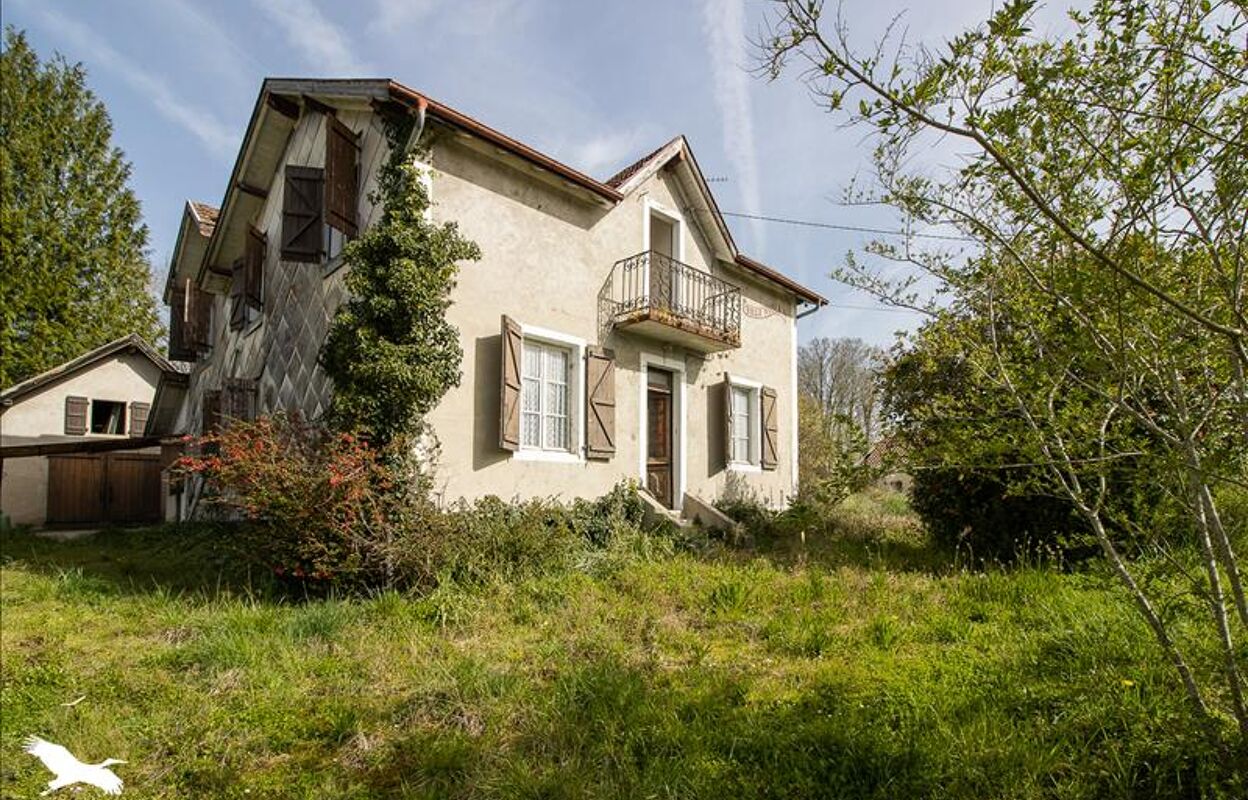 maison 10 pièces 199 m2 à vendre à Salies-de-Béarn (64270)