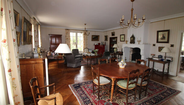 Villa / Maison 12 pièces  à vendre Jonzac 17500