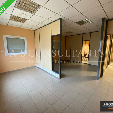 Bureau  808 €