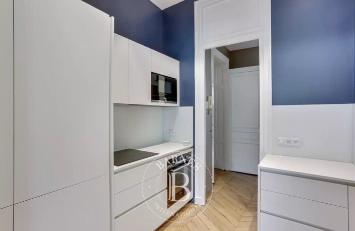 Lyon 6 - Foch - Appartement meublé bourgeois de 78,08 m² - Balcon - 2 Chambres — photo 3