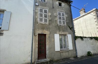 vente immeuble 77 350 € à proximité de Brioux-sur-Boutonne (79170)