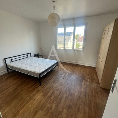 Appartement 1 pièces 450 €