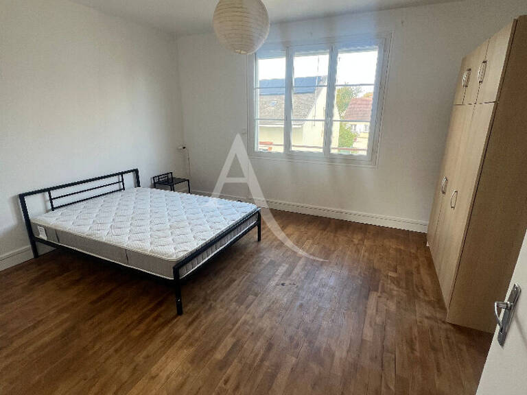 Chambre meublée limite  Saran   1 pièce(s) 10 m2 — photo 1
