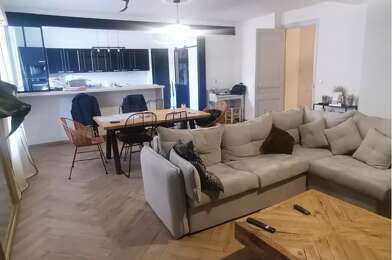Appartement 4 pièces 211000 €