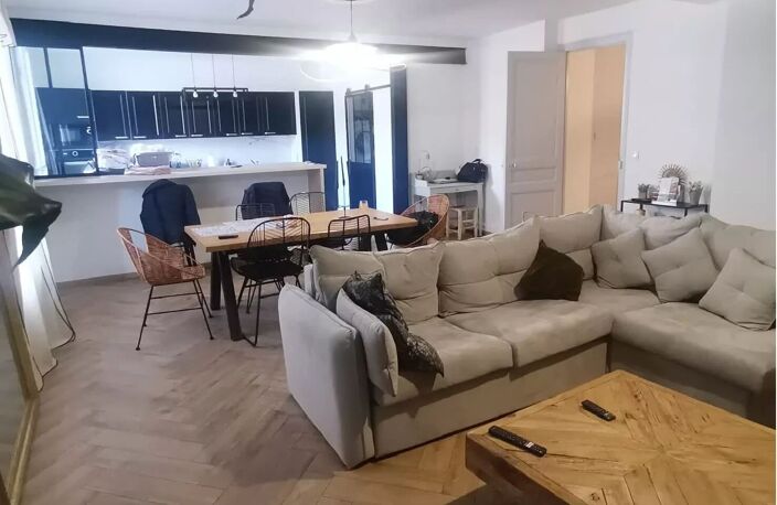 Vente appartement 4 pièces 135 m² Béziers (34500) — photo 2