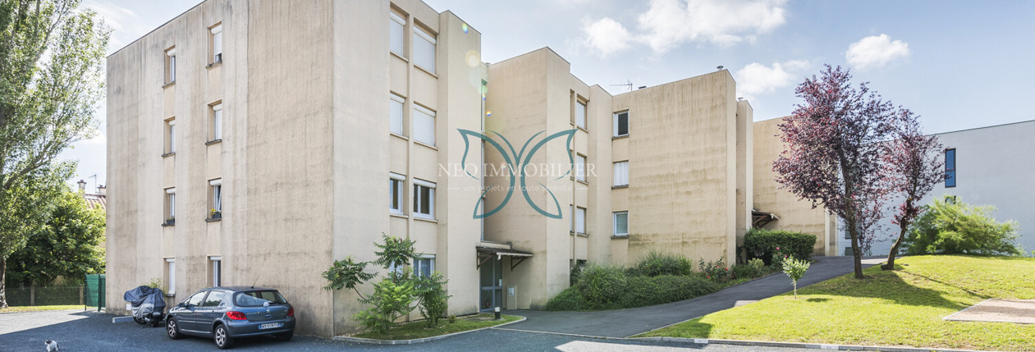 Garage   m² à louer à Francheville (69340)