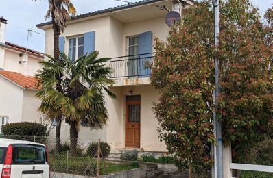 vente maison 185 000 € à proximité de Saint-Julien-de-l'Escap (17400)