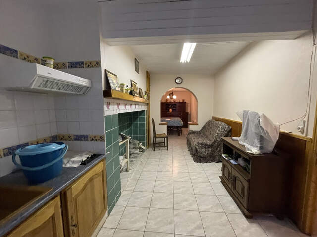 Maison de village 81.6m2 avec accès à toutes les commodités — photo du bien