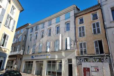 Immeuble  192000 €