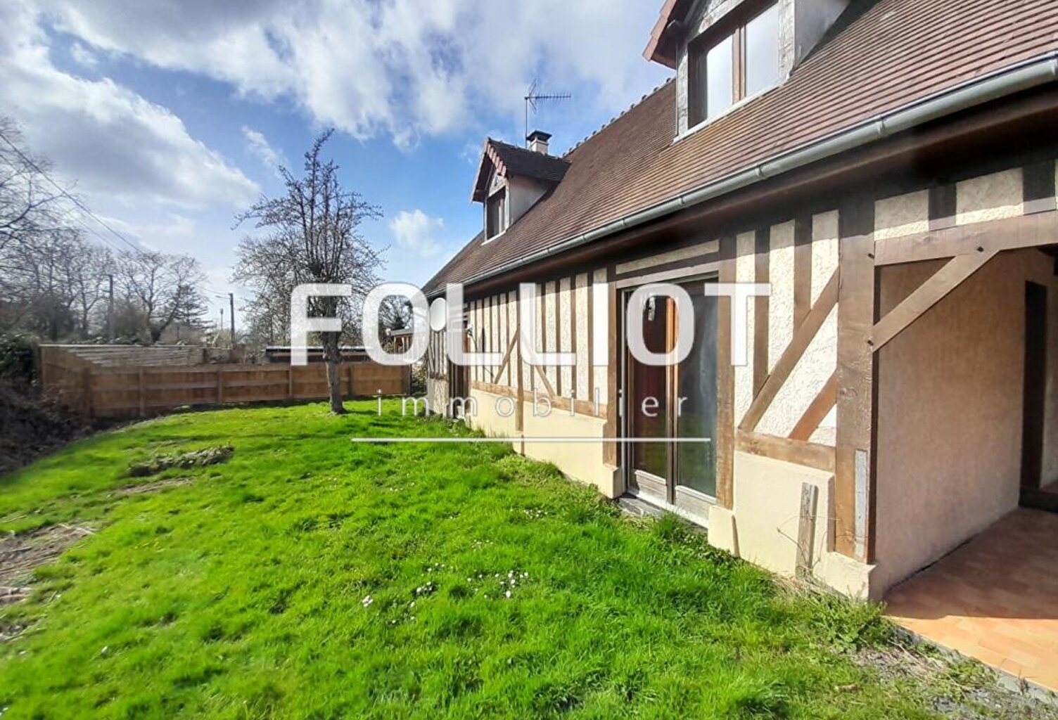 À VENDRE - AUBERVILLE - Maison 5 PIECES AVEC JARDIN — photo 1