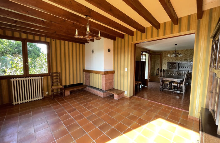 Belle Villa avec potentiel locatif sur un jardin de 1 065m2, commodités accessibles à pied — photo 2