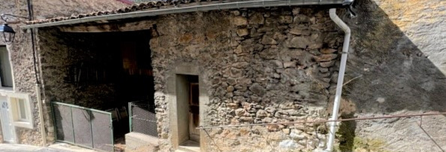 Maison  300 m² à vendre à Belcaire (11340)