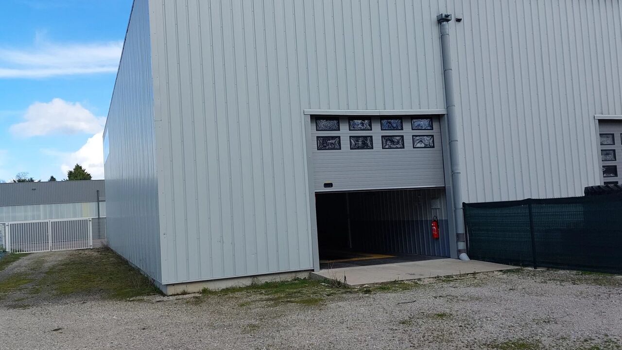 local industriel  pièces 240 m2 à vendre à Bar-le-Duc (55000)