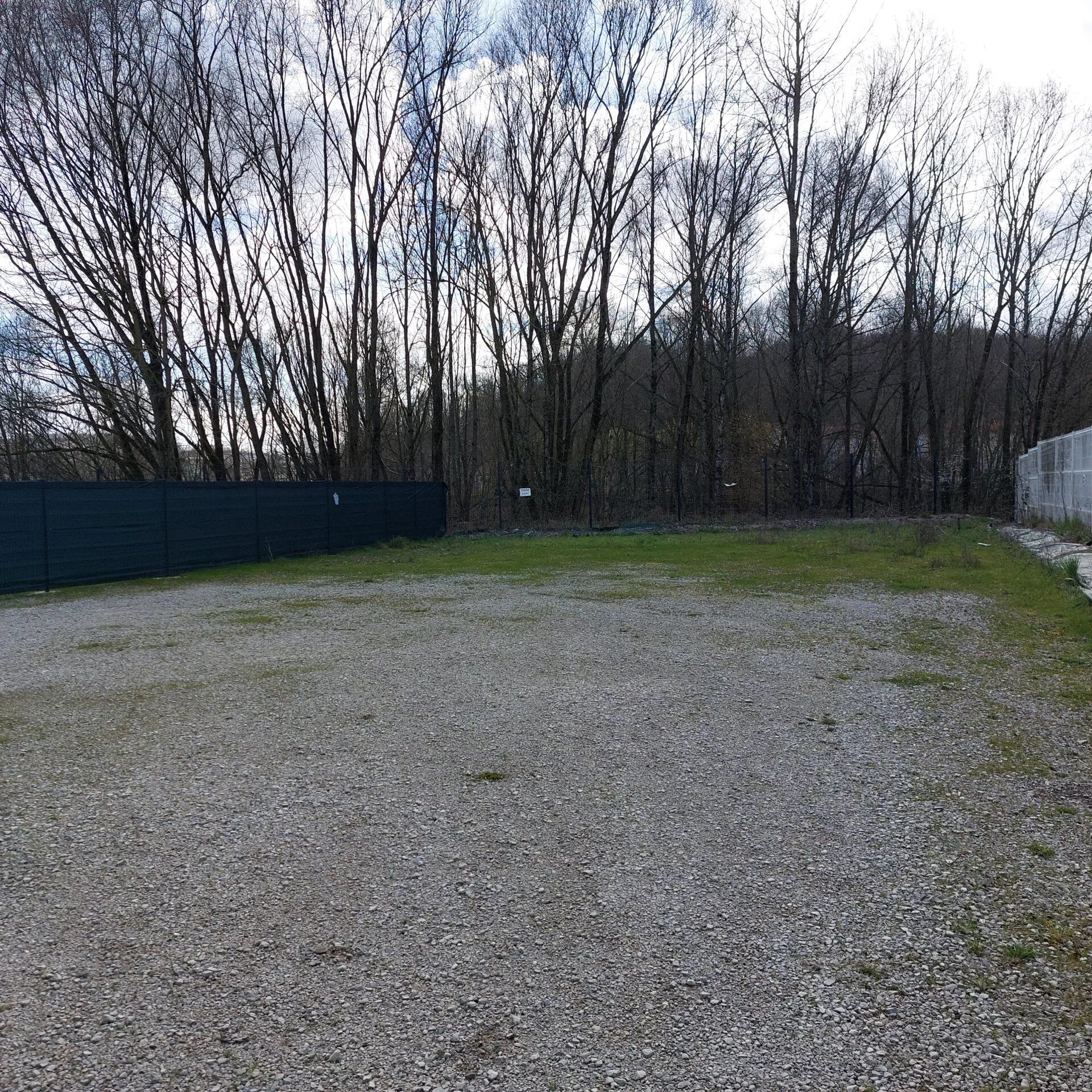 Photo Proche Bar le Duc Trés bel entrepot et terrain image 3/3