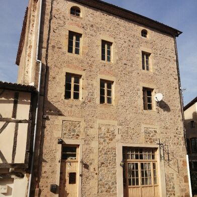 Maison 11 pièces 164000 €