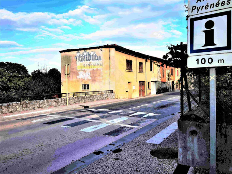 Maison de village avec terrain non attenant — photo 1
