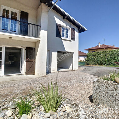 Appartement 4 pièces 325000 €